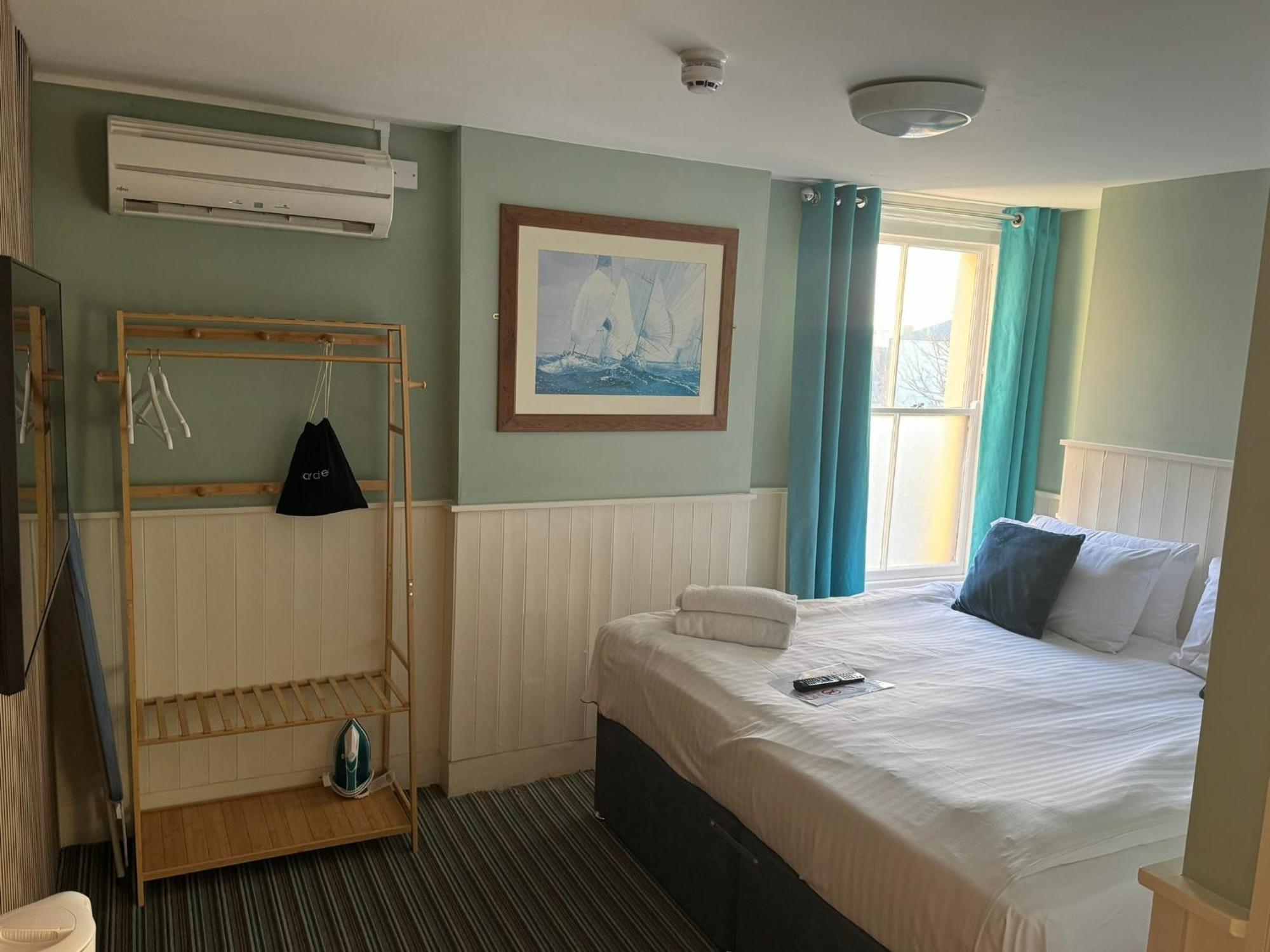 The Clarendon Hotel Deal Exteriér fotografie